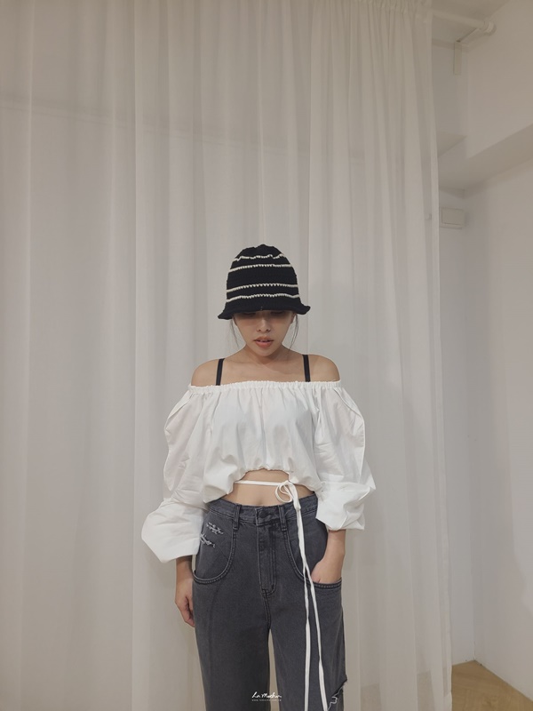 寬領抽繩澎澎袖上衣
